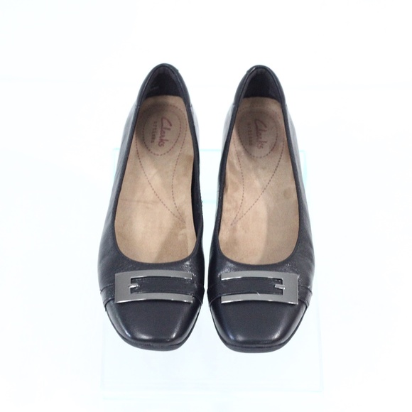Clarks Artisan Black Leather Ballet Flat sz 6 Women Square Toe Shoes Slip on - Picture 2 of 8
